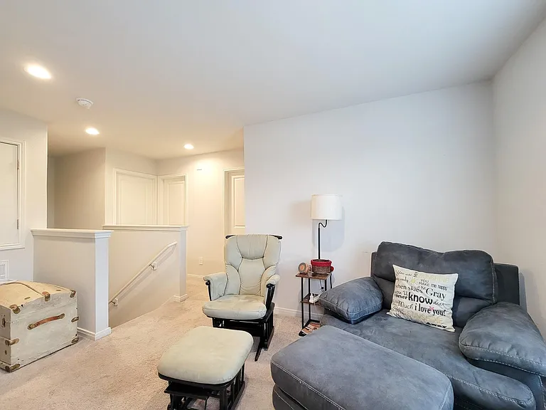 111 Avalon Dr — Photo 12