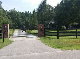 219 Windwood Ln, Moncks Corner, SC 29461