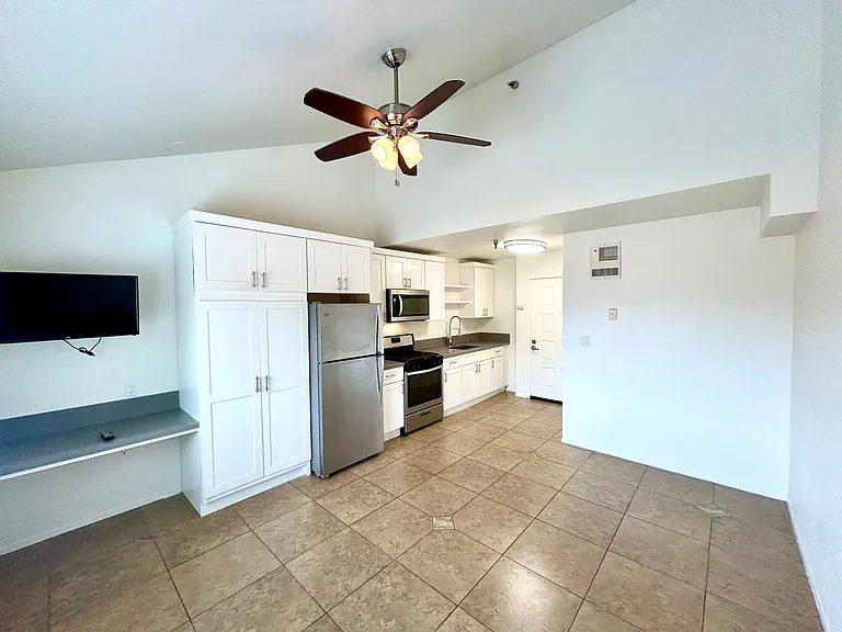 228 - Squaw Valley Road LLC — Photo 6