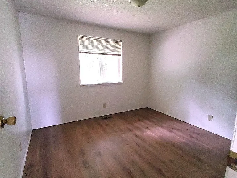 2906 Kenoyer Ct — Photo 8