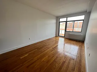 Rented by Tapiro Realty