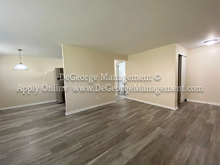 Titus Villa Apartments — Photo 28