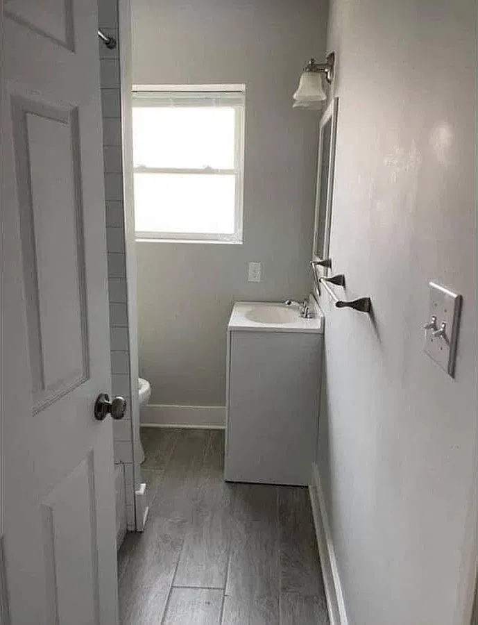 4 bed, 2.5 bath, 2048 sqft, $3,000 — Photo 4