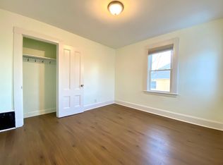 82 Crescent St FLOOR 2, Auburndale, MA 02466