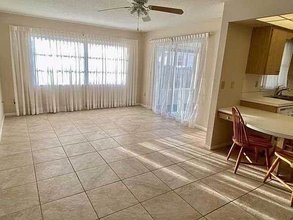 5th image of 4605 Cronin Dr
