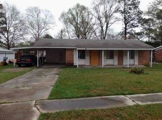 7811 Gov Blanchard Dr, Baton Rouge, LA 70811