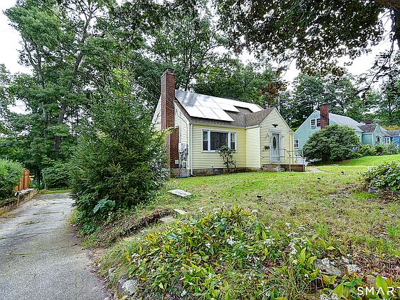 5th image of 349 Mansfield Avenue