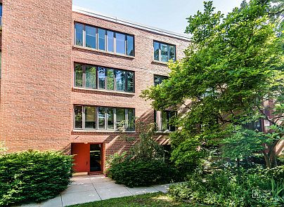 1st image of 5512 S Woodlawn Ave #203