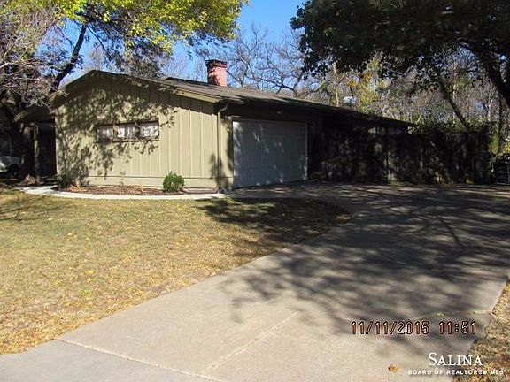 2nd image of 721 Guernsey Dr