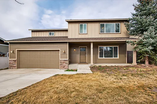 2224 NE Indigo Ln #1 Photo 1