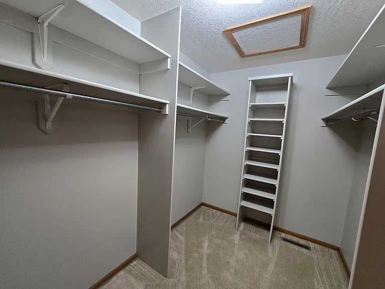 4710 Donald Dr — Photo 50