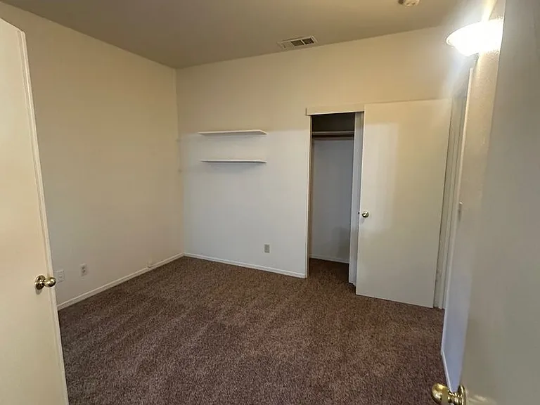 9521 Twin Brooks Ln — Photo 9