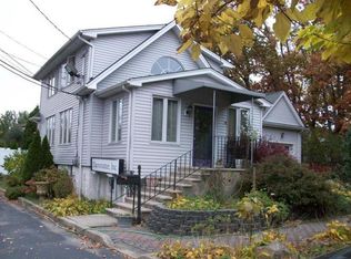 202 Black Oak Ridge Rd, Wayne, NJ 07470