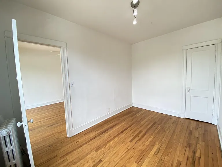 4009 N Springfield Ave #2 — Photo 14