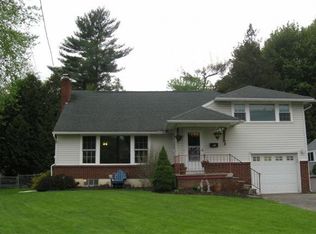 10 Ritchie Rd, Binghamton, NY 13901