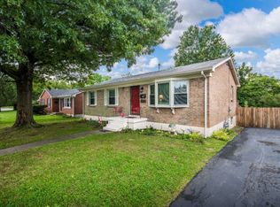 469 Plainview Rd, Lexington, KY 40517