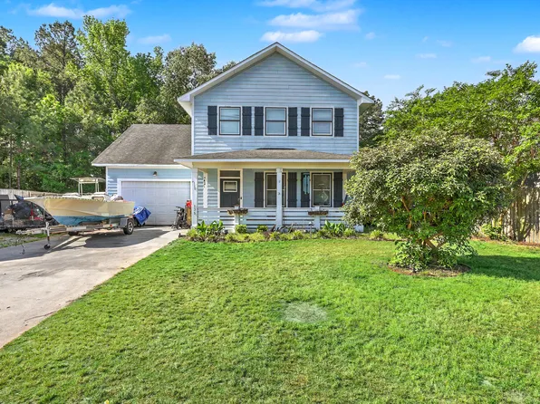 135 Brightwood Dr, Huger, SC 29450
