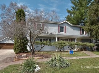 715 Center St, McHenry, IL 60050