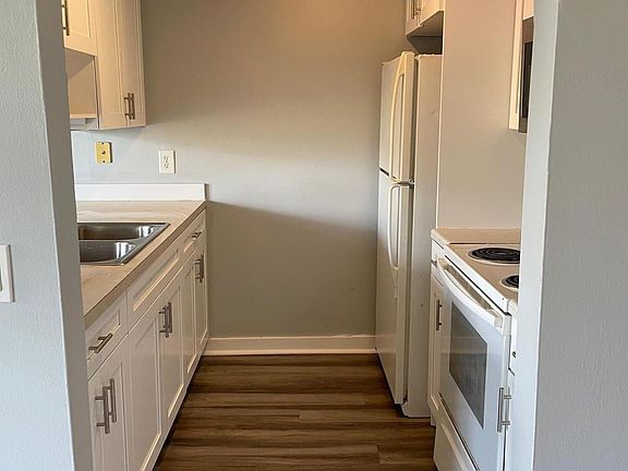 3rd image of 204 San Juan Cir #182