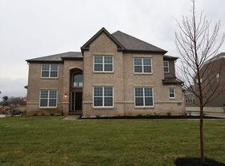 1819 Woodgrove Dr, Springboro, OH 45066
