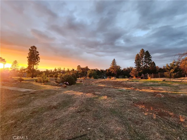 196 Roe Rd, Paradise, CA 95969