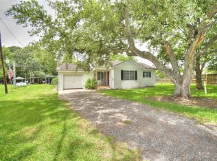 2215 Webster St, League City, TX 77573