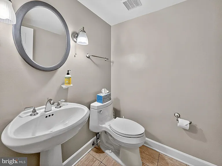 1080 Wisconsin Ave NW #2020 — Photo 16