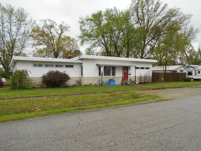 434 Fair Ave, Flora, IL, 62839