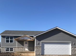 1216 N Wheeler Ave, Griffith, IN 46319