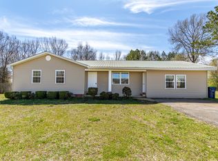 134 Vine St, Savannah, TN 38372