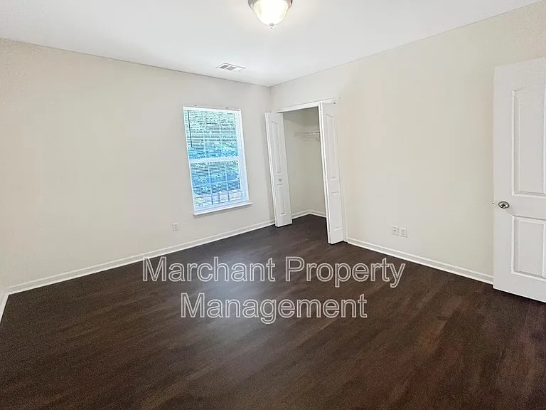 510 Riello Dr — Photo 8