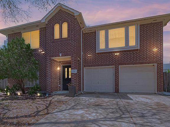 2nd image of 2510 Chapel Creek Ct