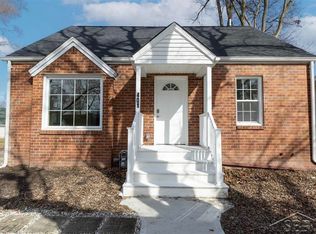 401 E Ashman St, Midland, MI 48642
