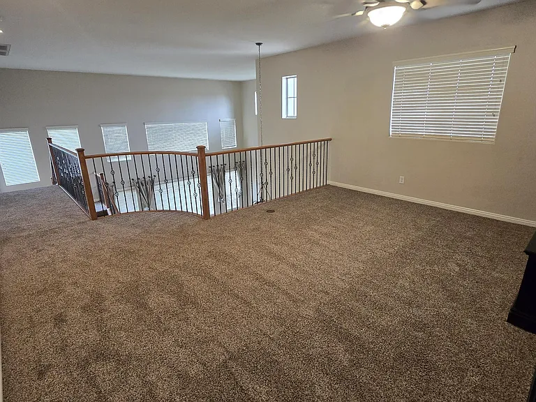 7318 N Kirsten Ave — Photo 35
