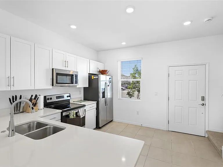 8865 Daybreak St — Photo 8