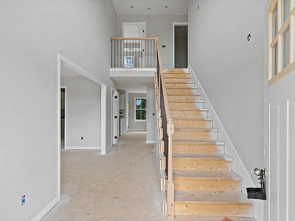 2nd image of 2604 Arthurs Ct