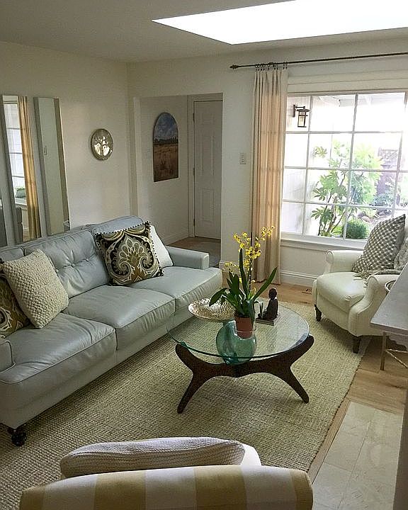 1st image of 1043 Greenwood Dr