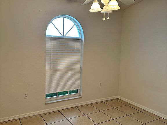 5th image of 6631 Shepherd Oaks St