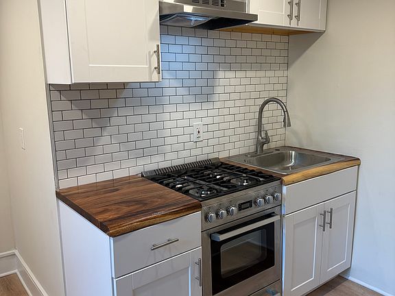 2nd image of 150 Fair St APT 2