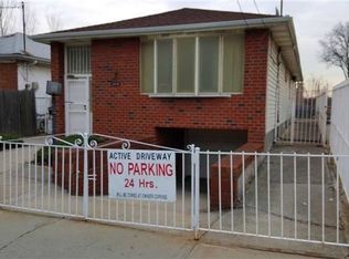 14416 Holly Ave, Queens, NY 11355