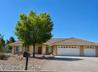 61 E Hickory St, Pahrump, NV 89048