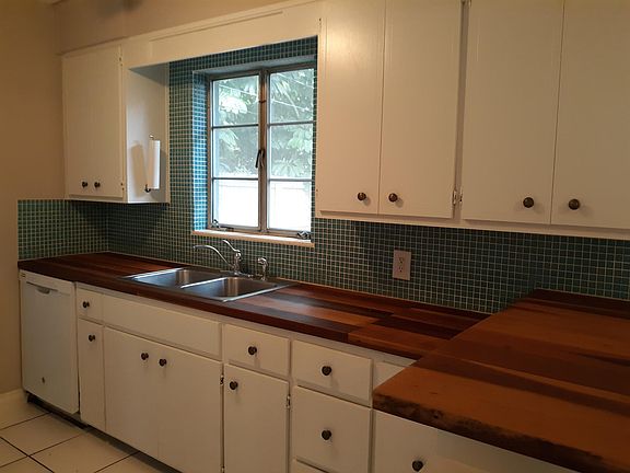 2nd image of 6231 11th Ave S