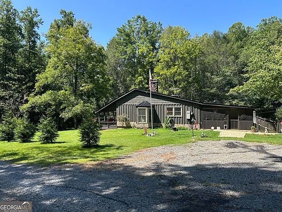 2nd image of 581 N Garrett Branch Rd