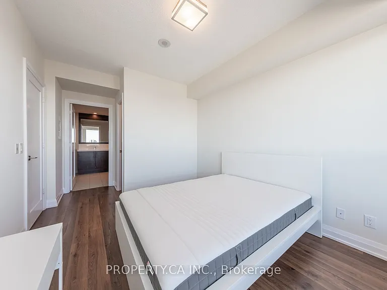 5 Sheppard Ave E #3422 — Photo 25