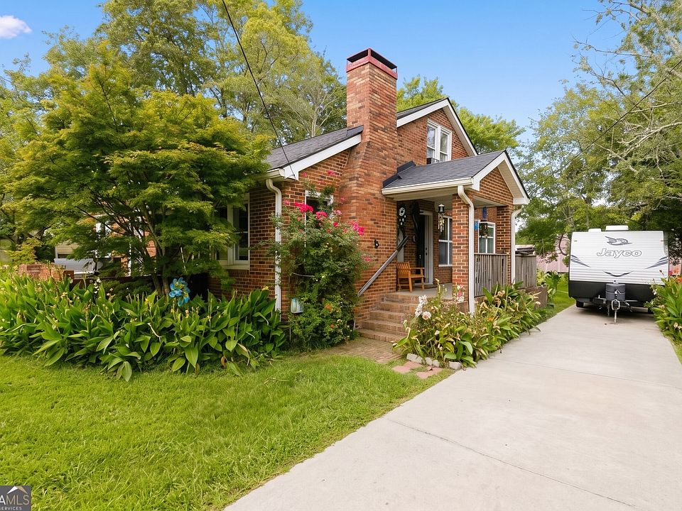 1st image of 107 Marchman St