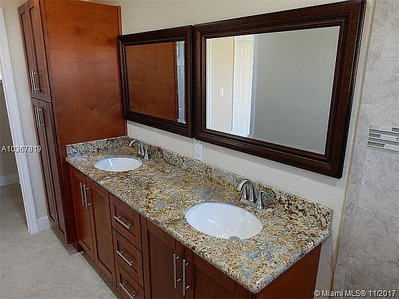 5th image of 9129 SW 215th Ter