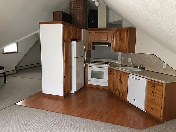2nd image of 17 Hatch St Floor 3