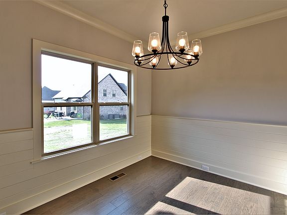 5th image of 120 Enoch Way #120-lot 120
