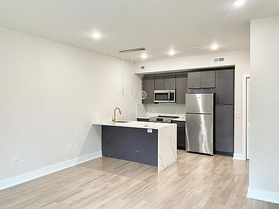 5th image of 1518 N 8th St #U3