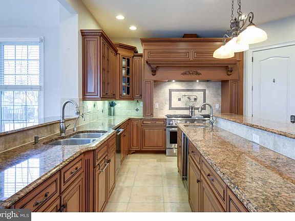 5th image of 1487 W Stonington Dr